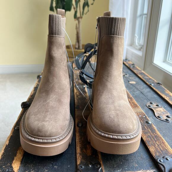 Chunky Heel Women's Kyrie Tan Ankle Sock Boots Size 11 NWOT Block Stacked Heel - Picture 3 of 7